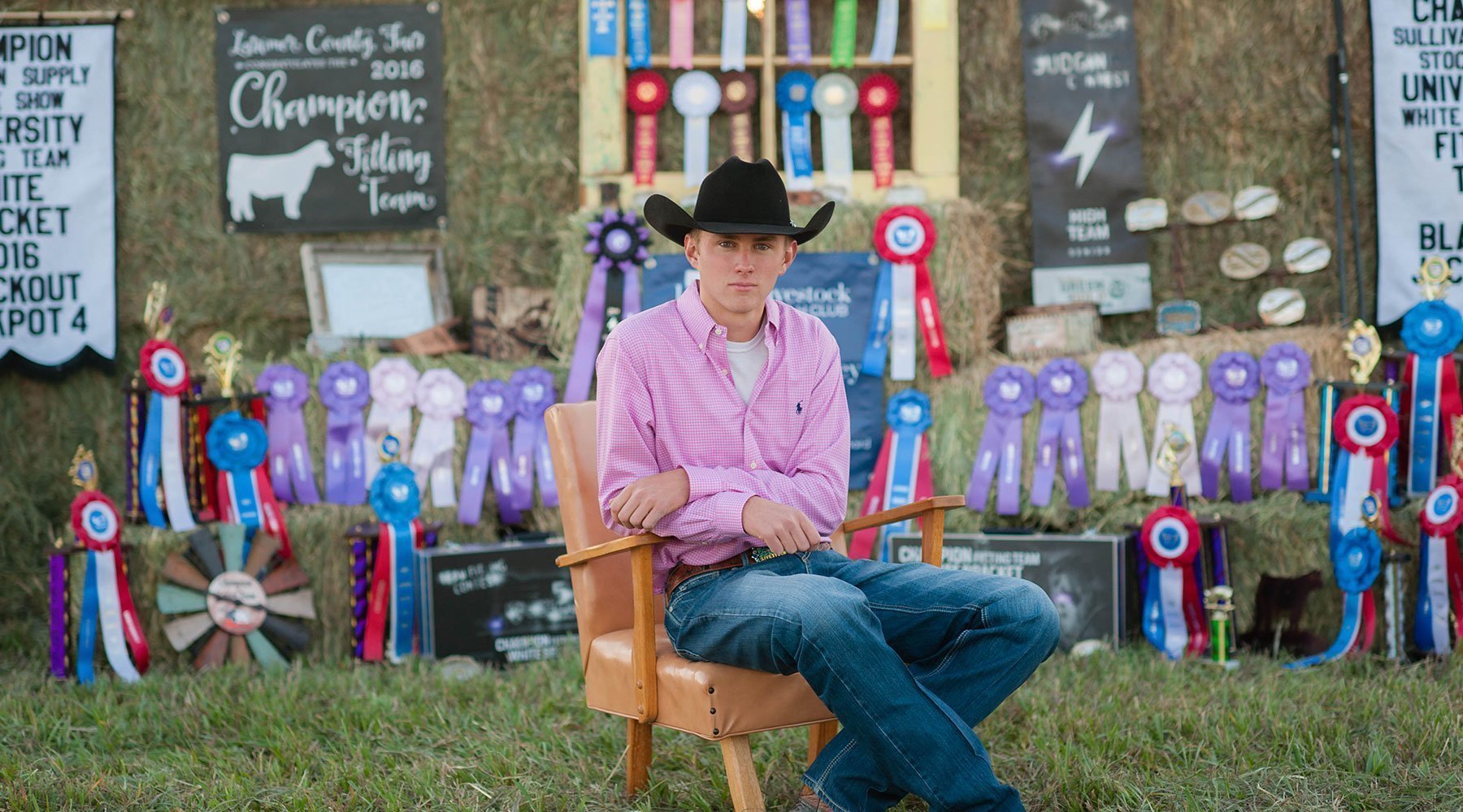 Photography - A Guys Senior Session - Livestock & Co.